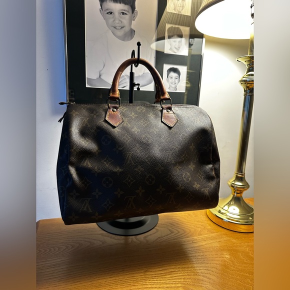Louis Vuitton Brown Monogram Speedy 30 - Picture 2 of 13